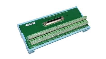 DIN导轨安装的68脚SCSI-II接线端子